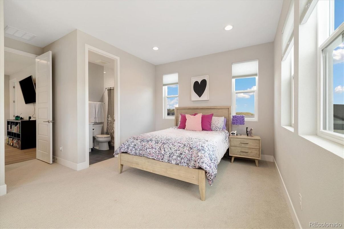 Bathroom, Bedroom, Interior, Recessed Lighting