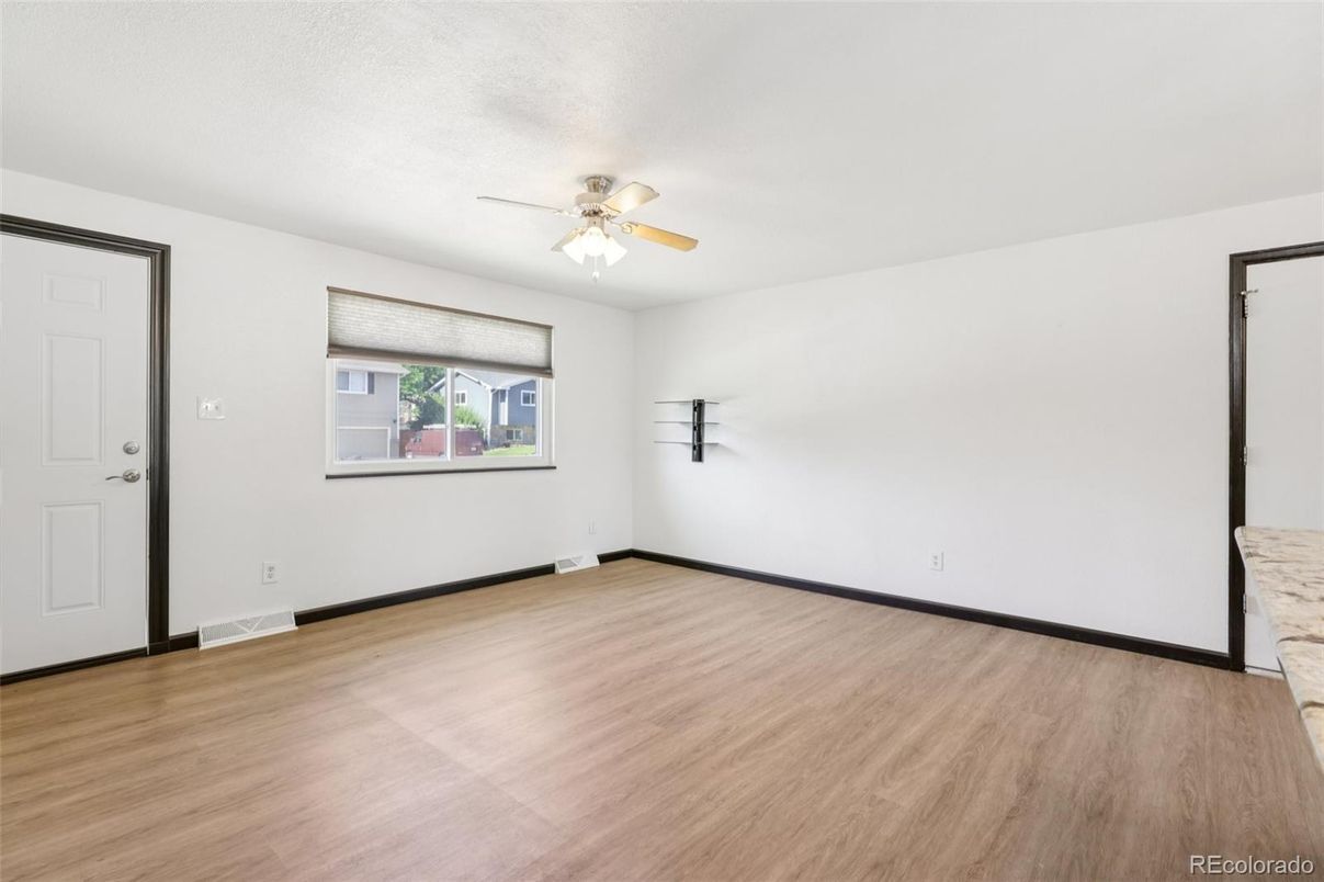 Empty room, Interior, Wood Texture Flooring
