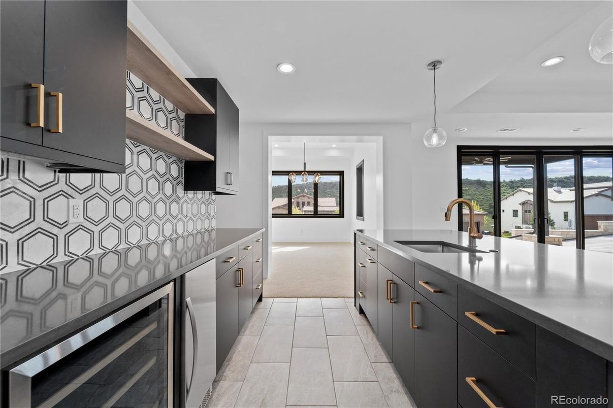 Interior, Kitchen, Pendant Lights, Recessed Lighting, Stainless Steel Appliances, Water