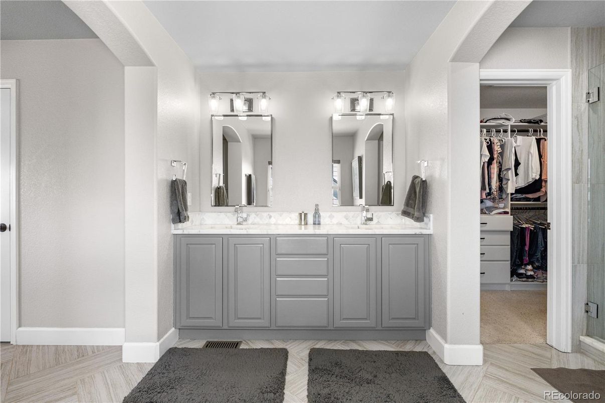Bathroom, Dual Sink Vanities, Interior, Walk-in Closets