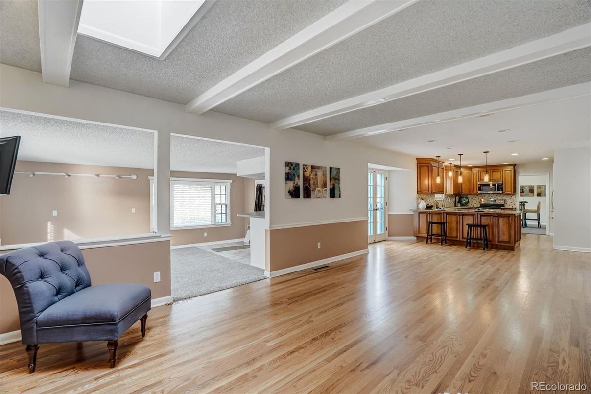 Interior, Kitchen, Pendant Lights, Recessed Lighting, Wood Texture Flooring