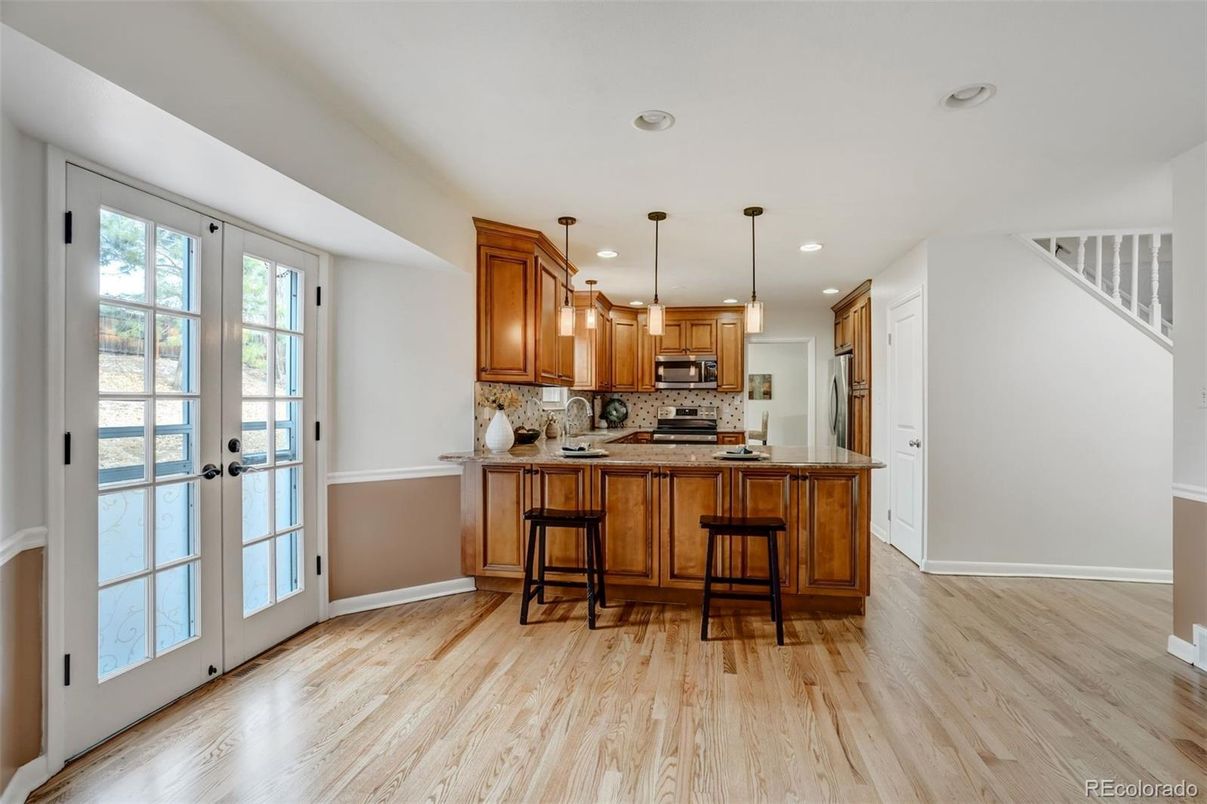 Interior, Kitchen, Pendant Lights, Recessed Lighting, Wood Texture Flooring