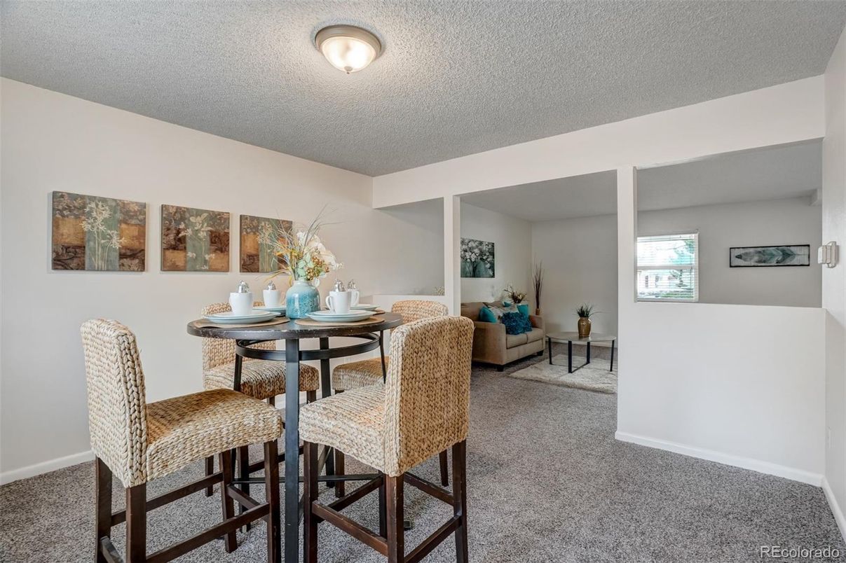 Dining room, Interior