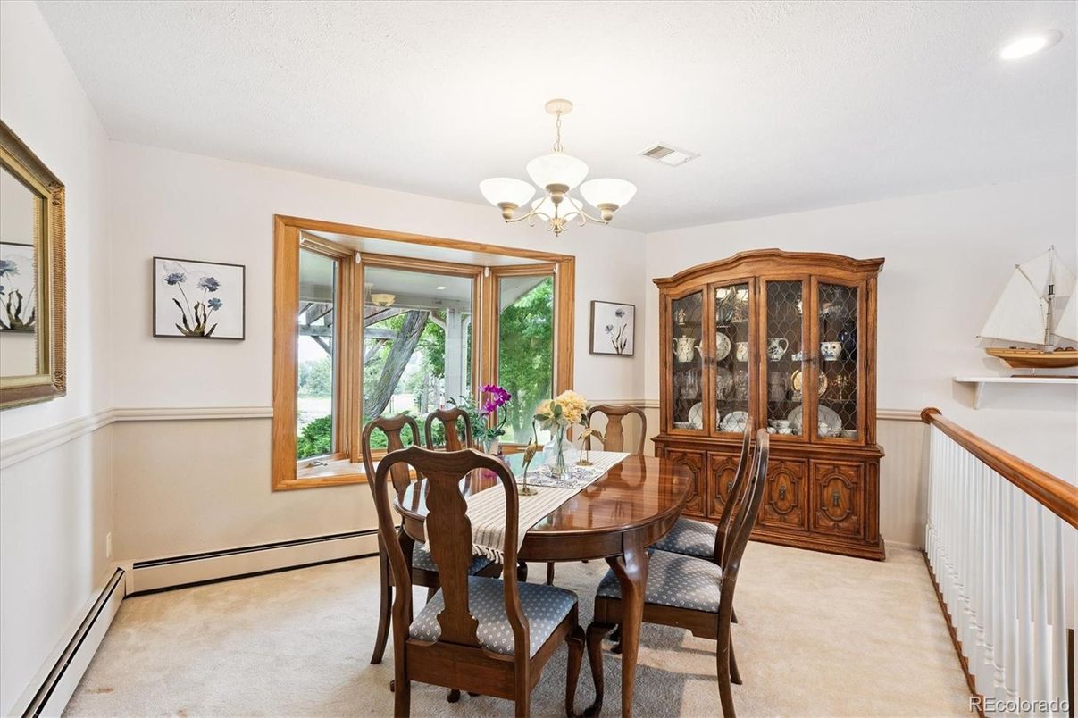 Chandelier, Dining room, Interior, Recessed Lighting
