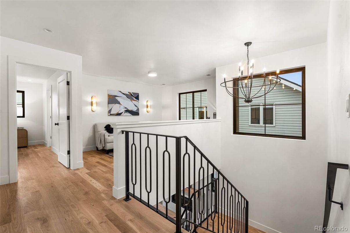 Chandelier, Interior, Wood Texture Flooring