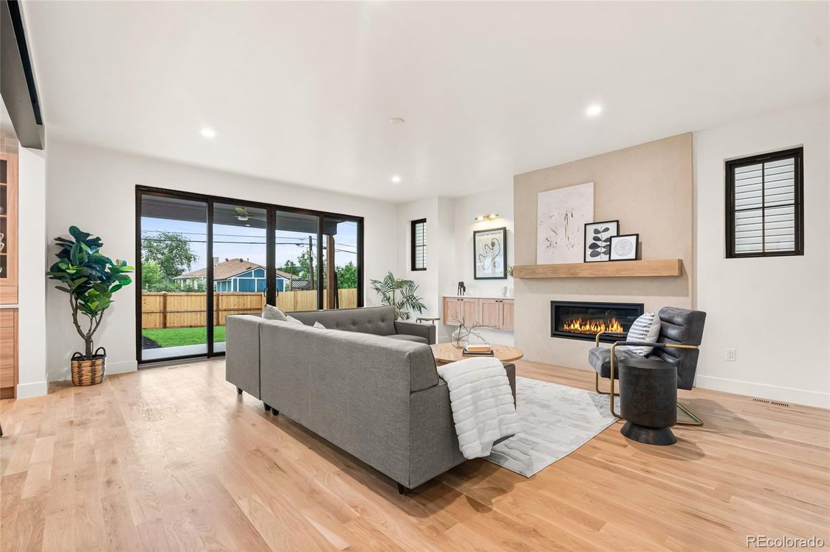 Fireplace, Interior, Living room, Recessed Lighting, Wood Texture Flooring