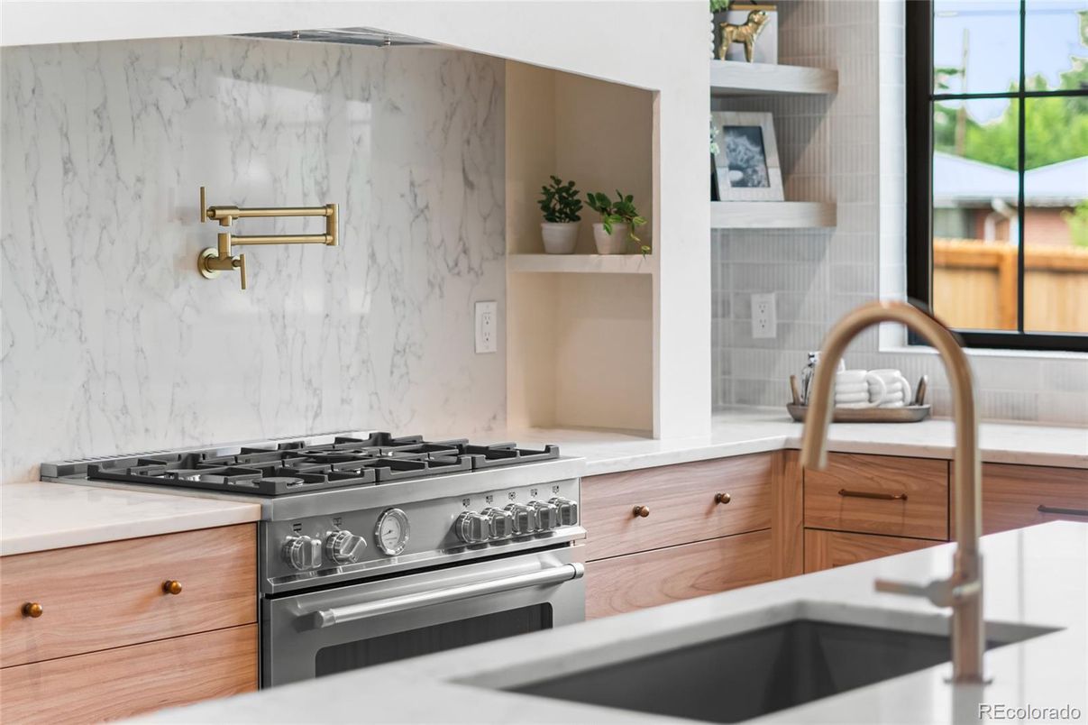Interior, Kitchen, Marble Walls, Stainless Steel Appliances