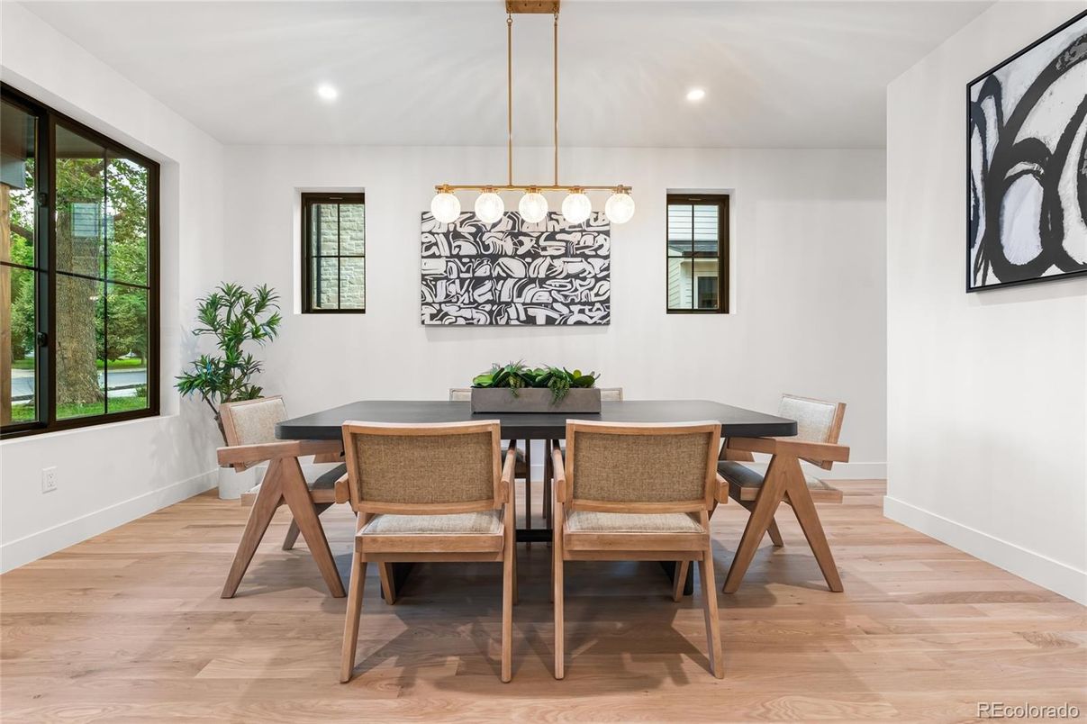 Chandelier, Dining room, Interior, Pendant Lights, Recessed Lighting, Wood Texture Flooring