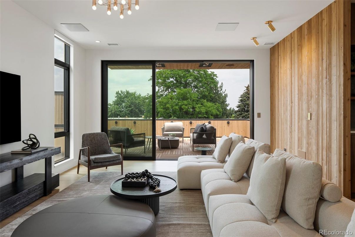 Interior, Living room, Recessed Lighting