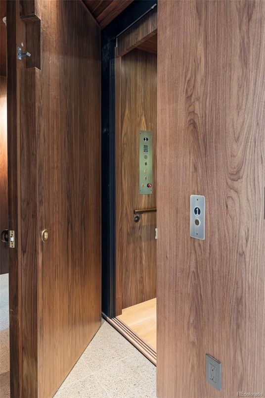 Elevator, Interior, Wooden Walls