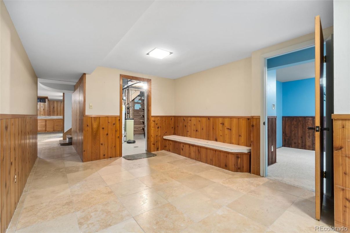Interior, Wooden Walls