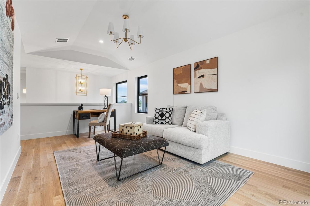Home Office, Interior, Pendant Lights, Recessed Lighting, Wood Texture Flooring