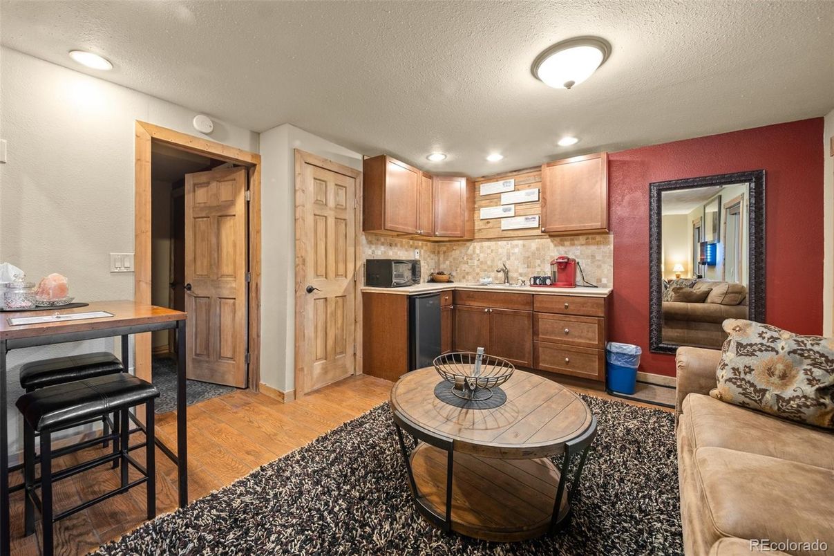 Interior, Kitchen, Living room, Recessed Lighting, Wood Texture Flooring