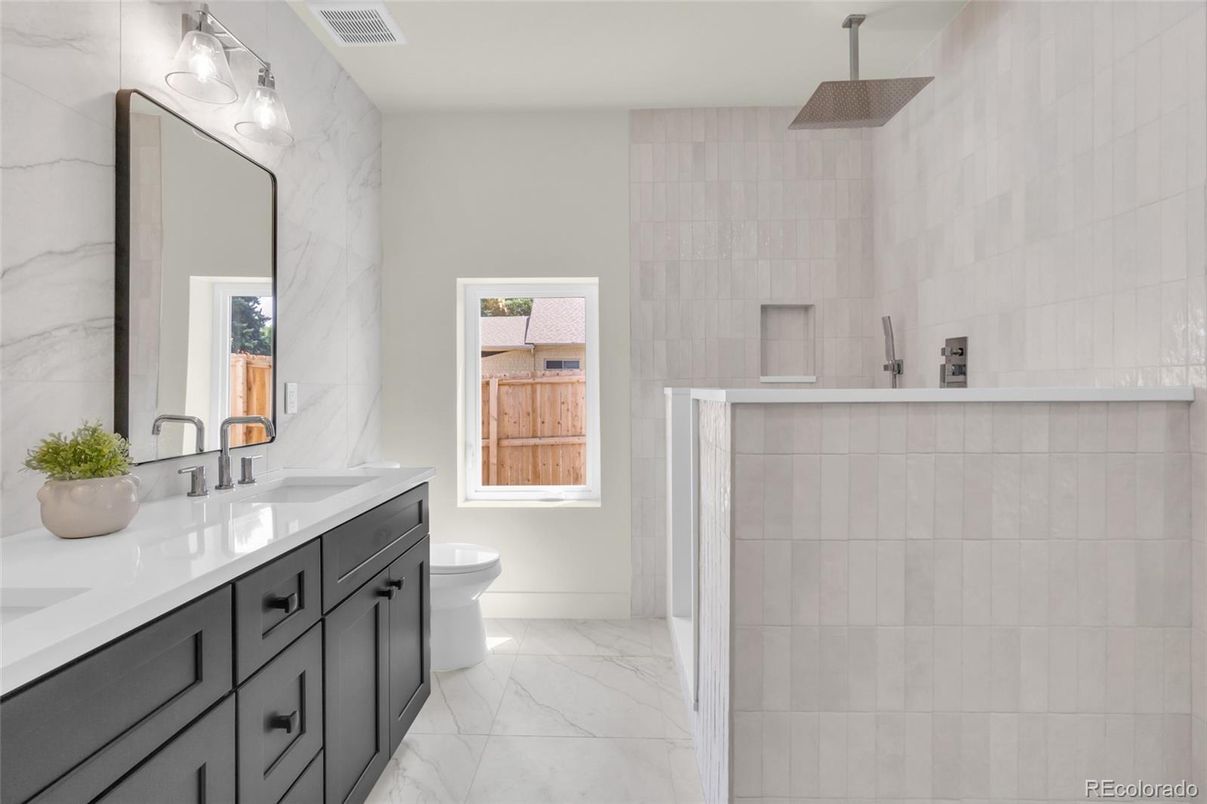 Bathroom, Dual Sink Vanities, Interior, Marble, Marble Walls