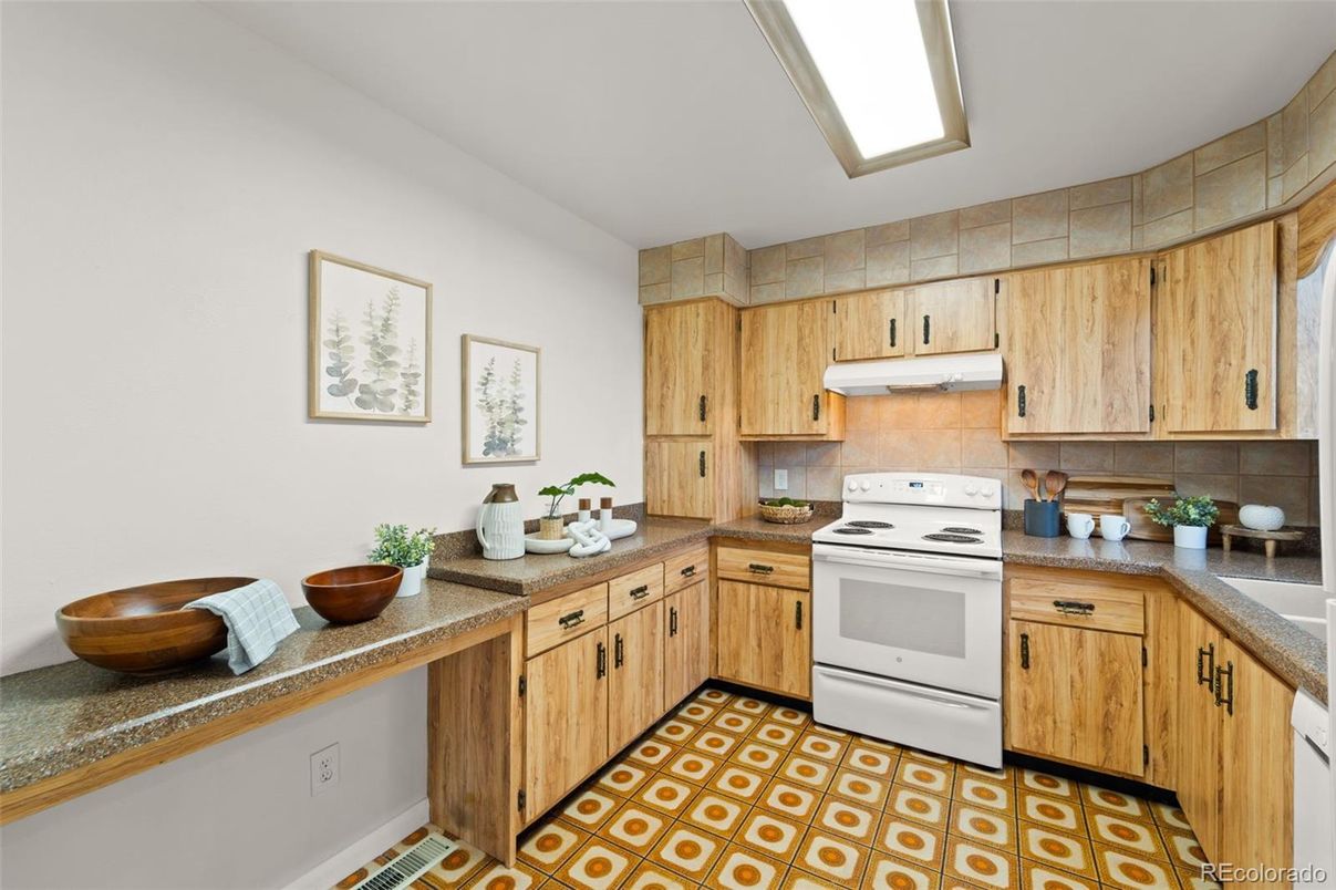 Interior, Kitchen
