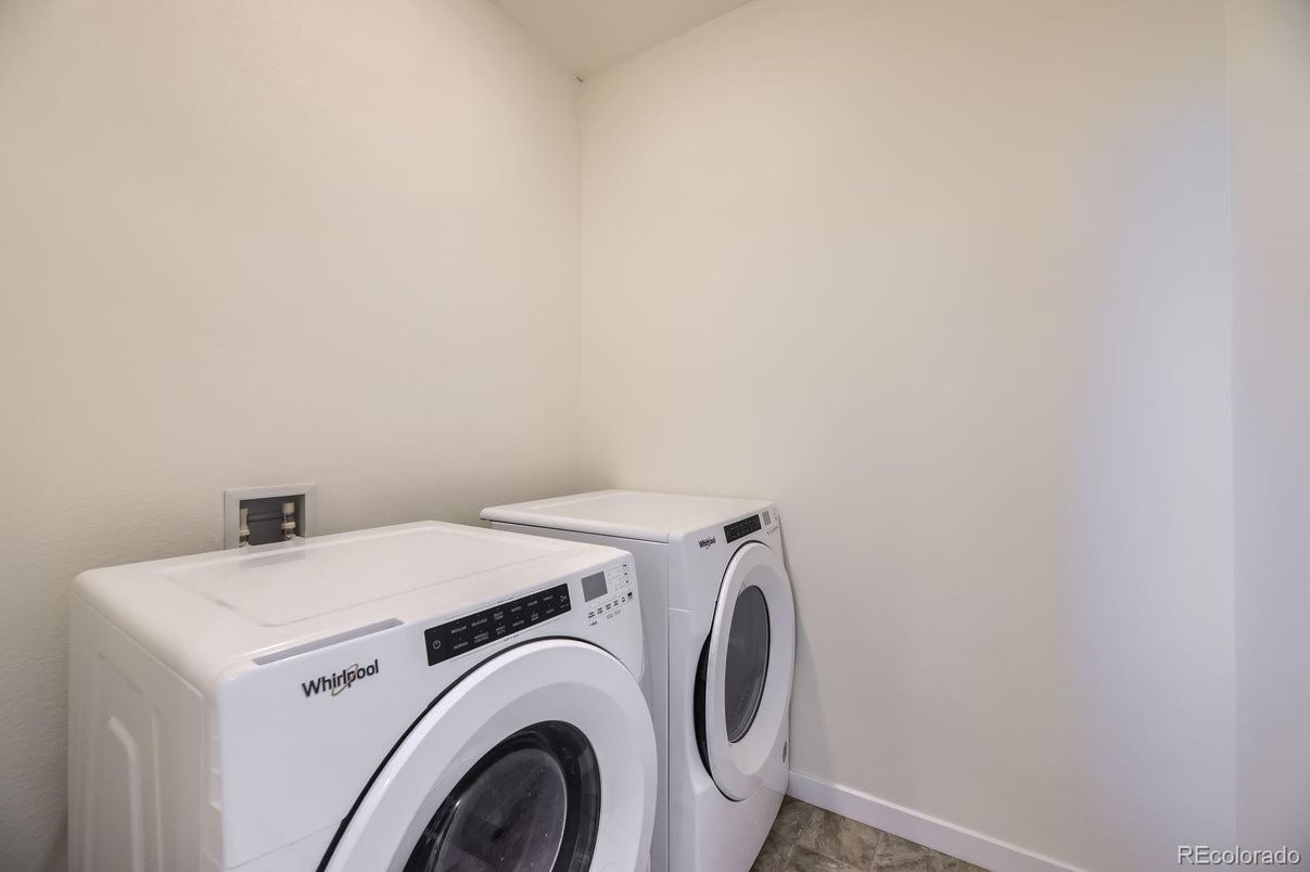 Interior, Washer