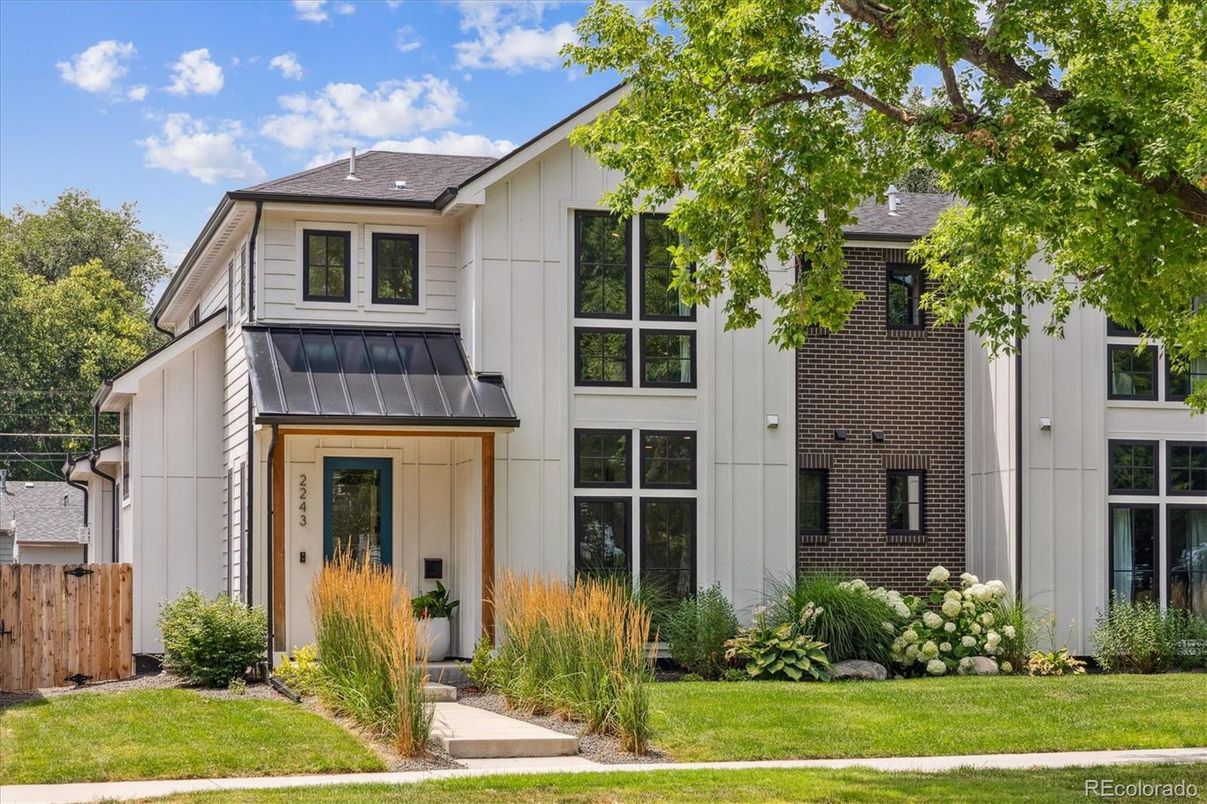 Exterior, Facade, Brick Facade, Farmhouse