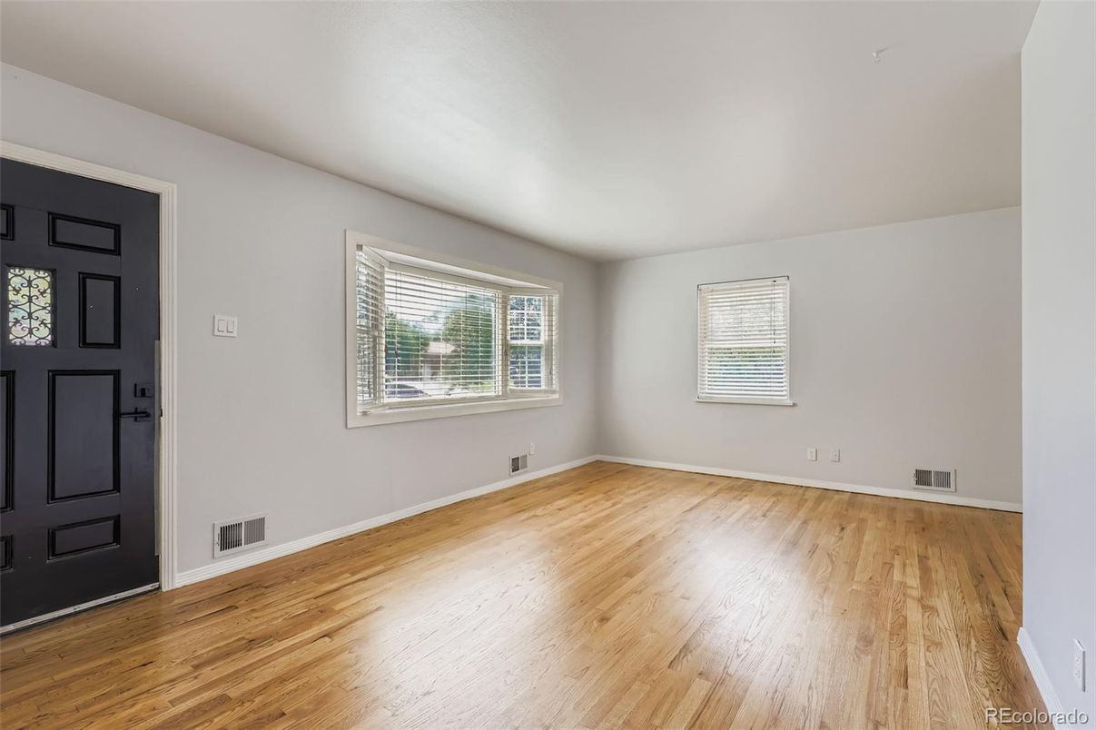 Empty room, Interior, Wood Texture Flooring