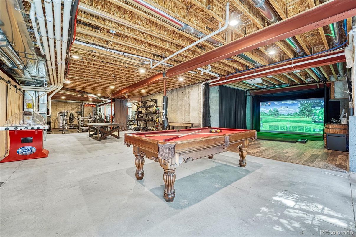 Billiard Table, Game Room, Interior, Wooden Beams