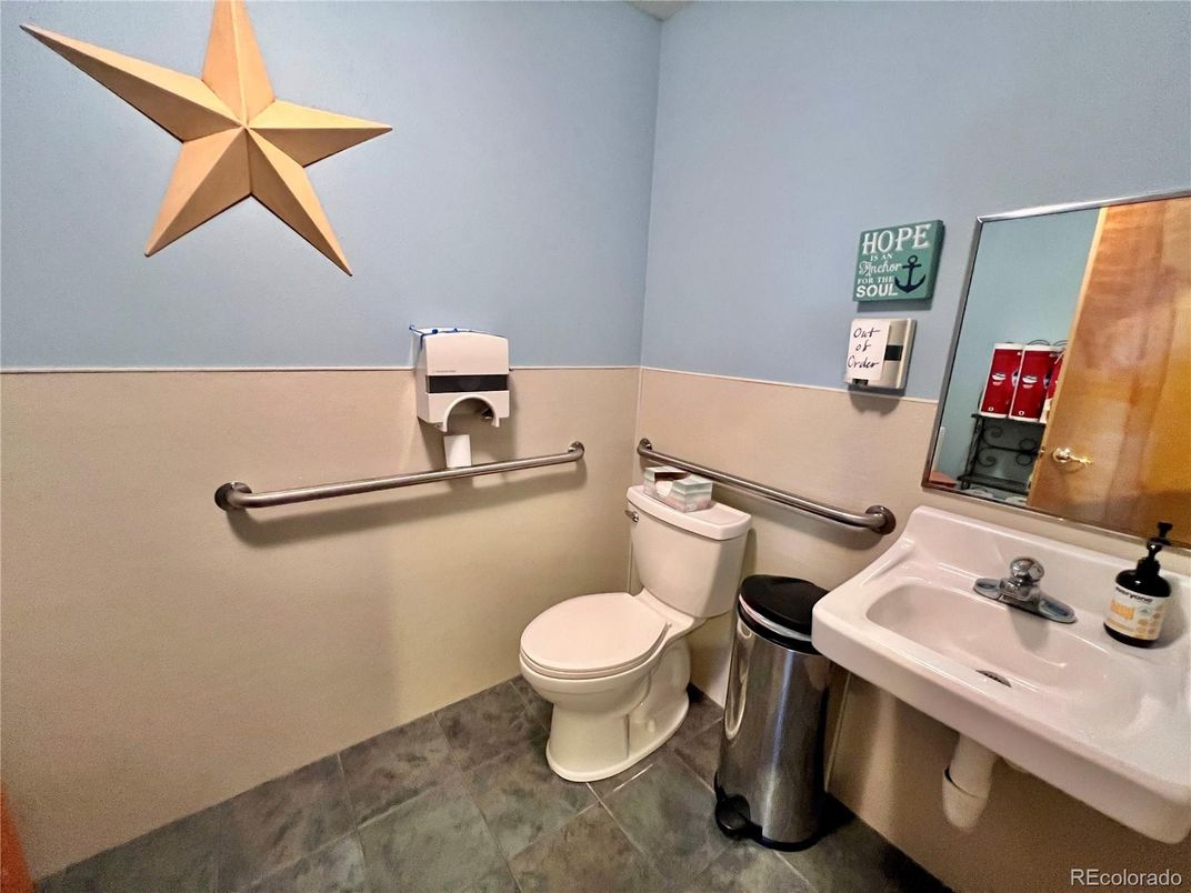 Bathroom, Interior