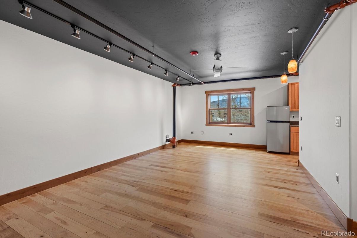 Empty room, Interior, Kitchen, Pendant Lights, Wood Texture Flooring