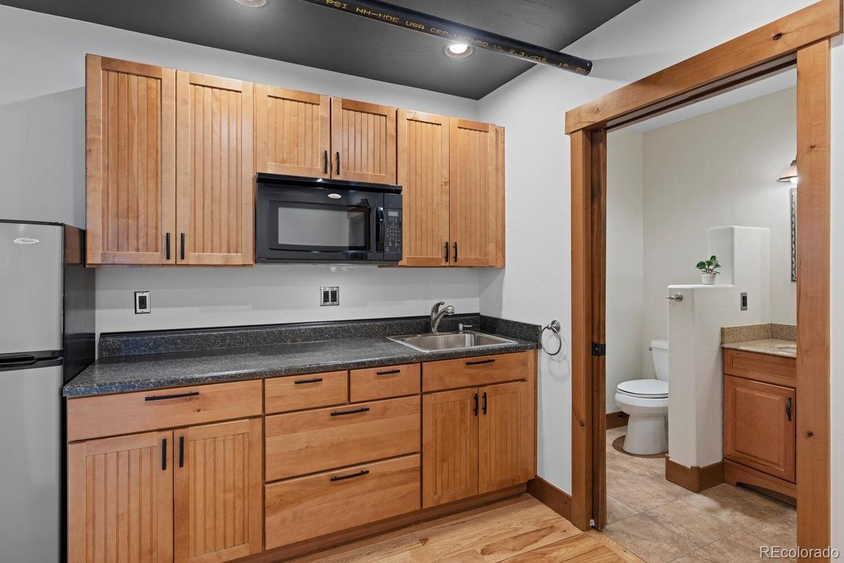 Bathroom, Interior, Recessed Lighting, Wood Texture Flooring