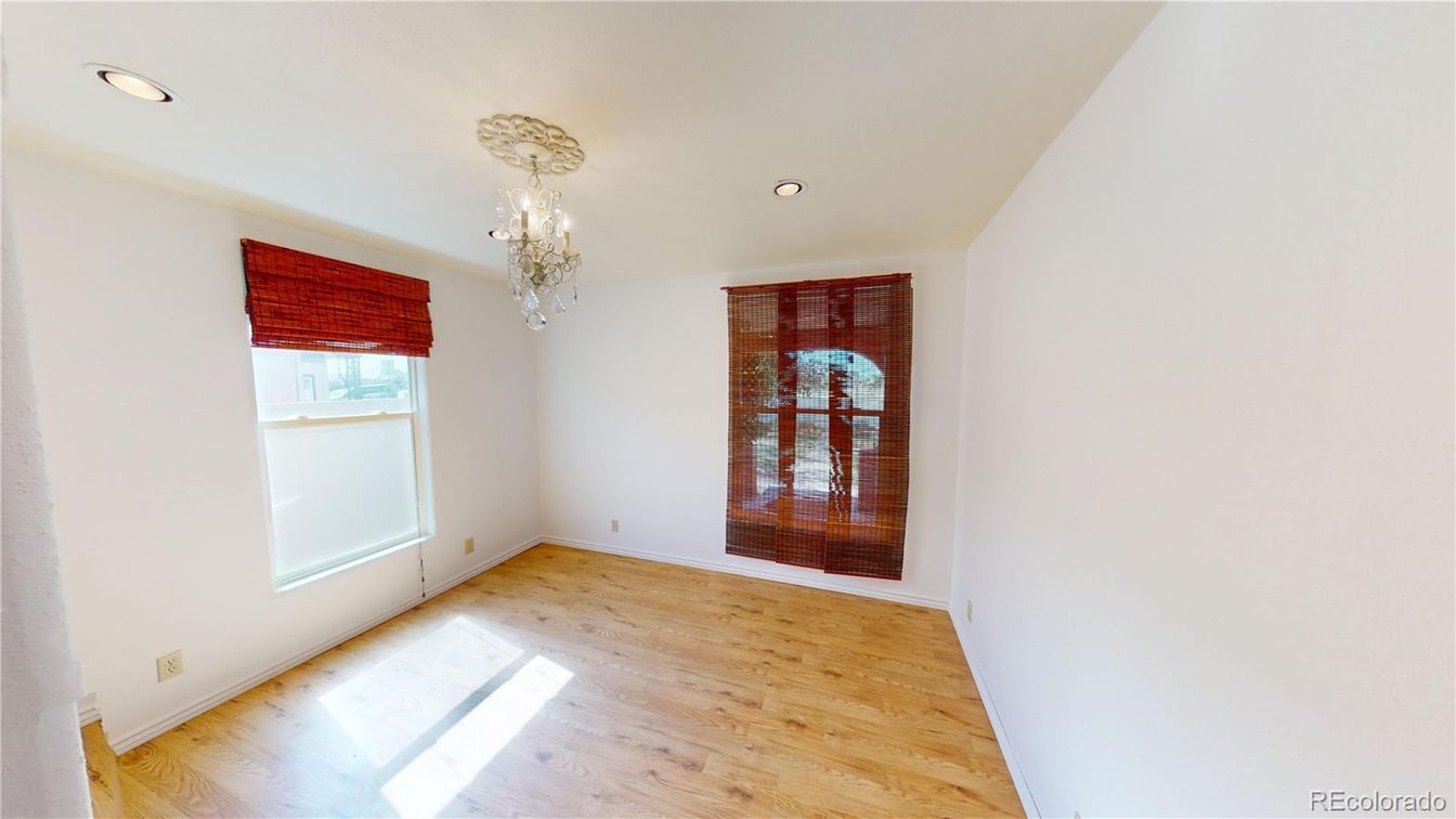 Chandelier, Empty room, Interior, Recessed Lighting, Wood Texture Flooring