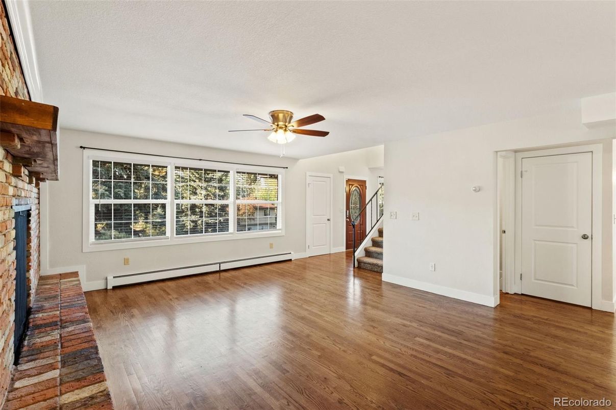 Empty room, Fireplace, Interior, Wood Texture Flooring