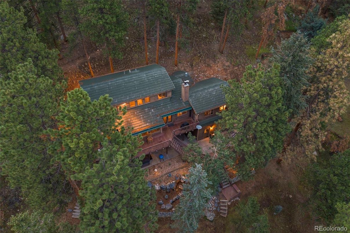 Exterior, Drone