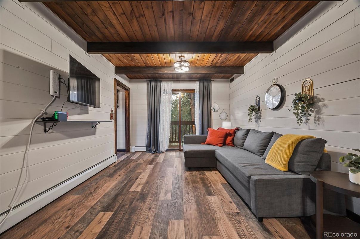 Interior, Living room, Wooden Beams, Wooden Ceilings, Wood Texture Flooring