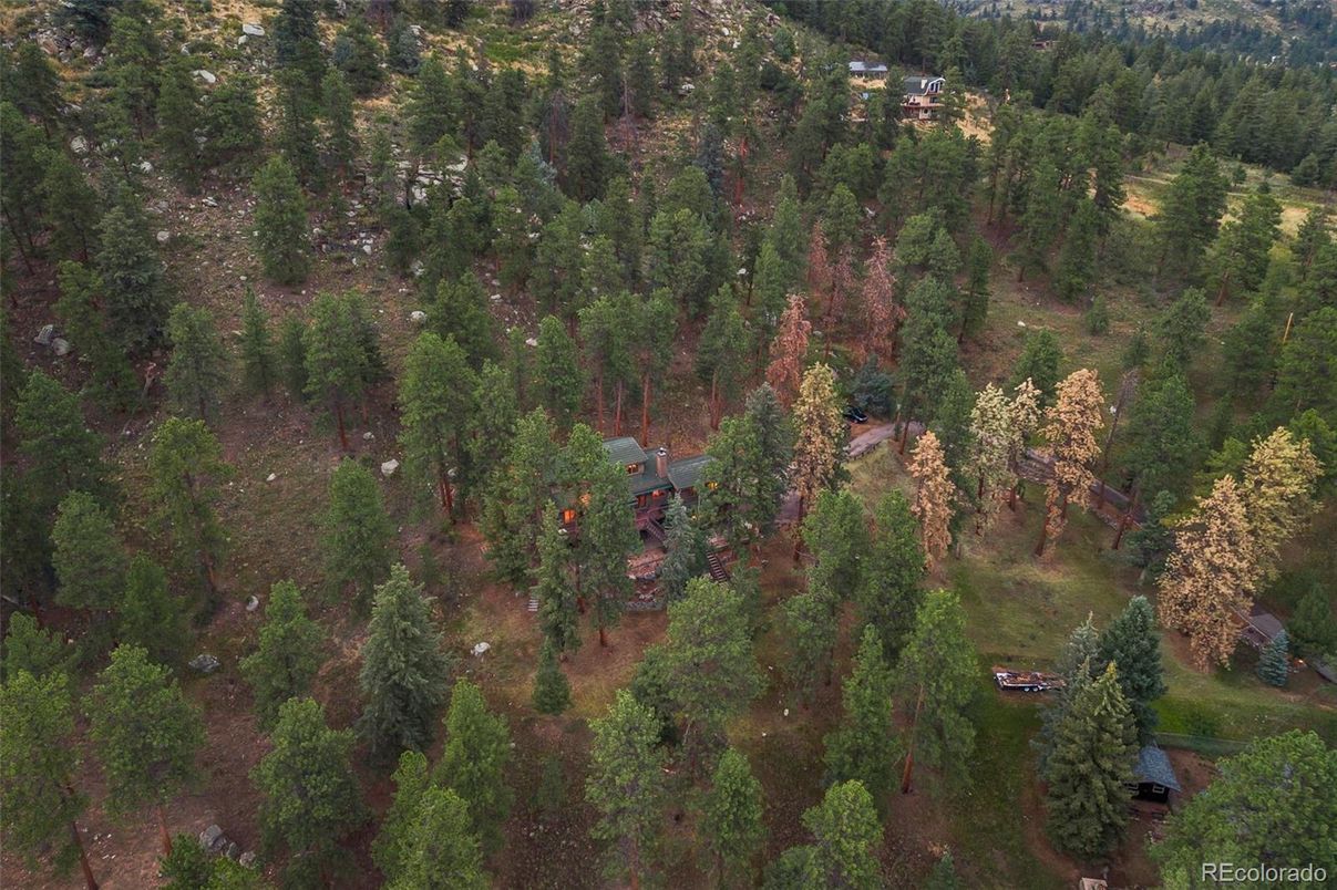 Exterior, Drone