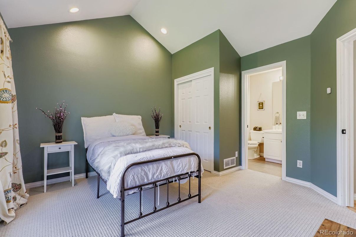 Bathroom, Bedroom, Interior, Recessed Lighting