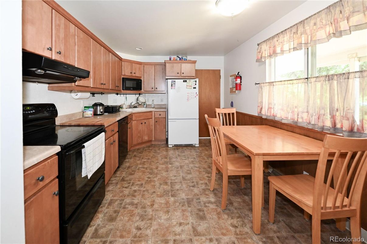 Dining room, Interior, Kitchen