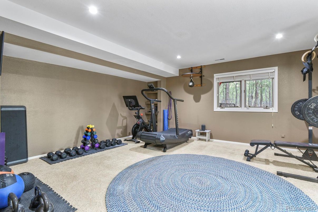 Fitness Equipment, Interior, Recessed Lighting