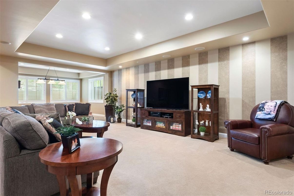 Interior, Living room, Recessed Lighting