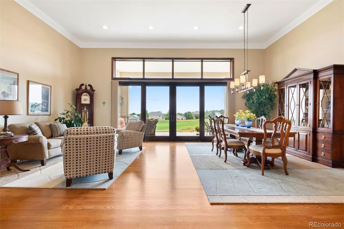 Chandelier, Dining room, Interior, Living room, Recessed Lighting, Wood Texture Flooring