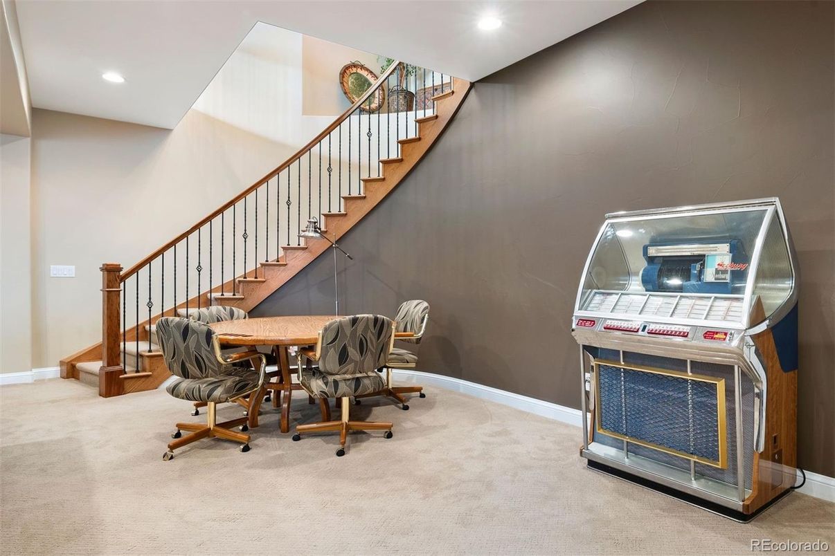 Interior, Recessed Lighting