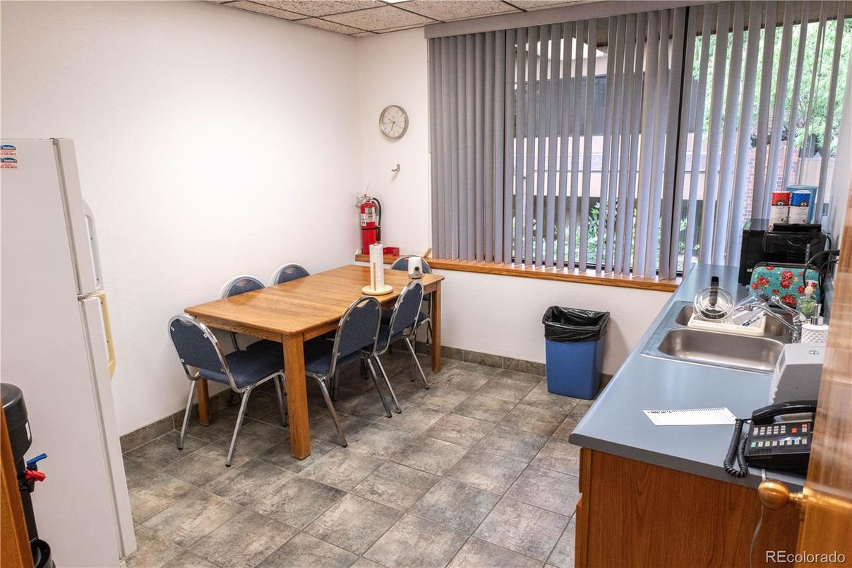 Dining room, Interior