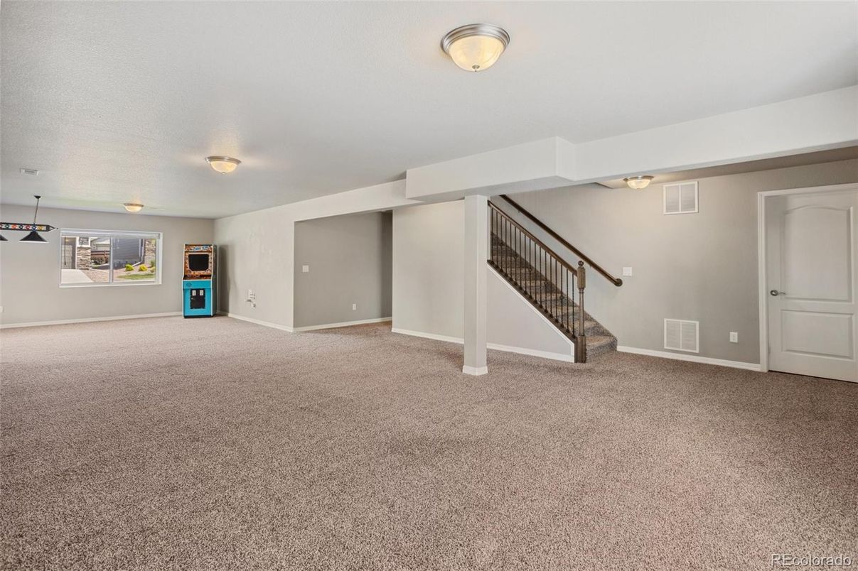 Empty room, Fireplace, Interior