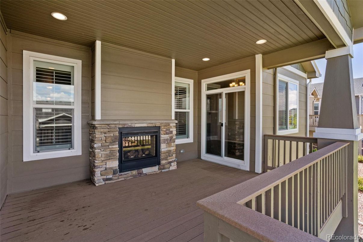 Exterior, Fireplace