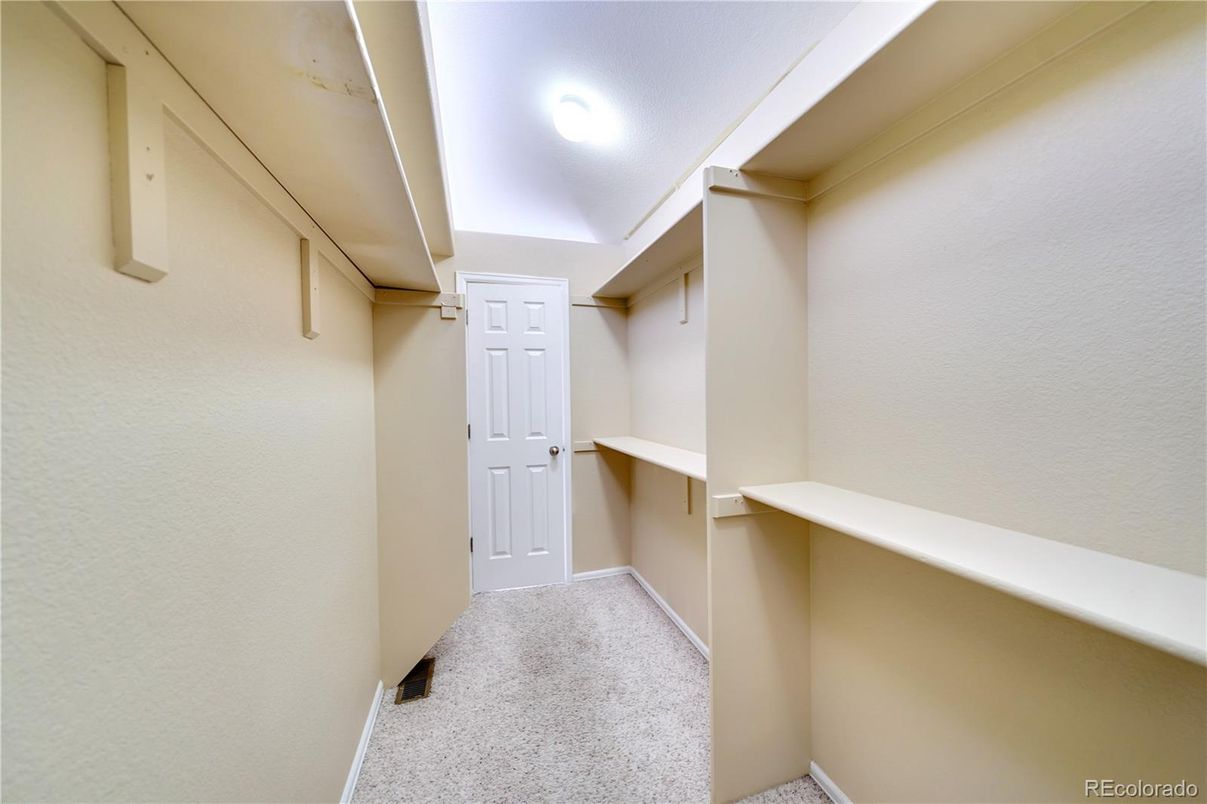 Interior, Walk-in Closets