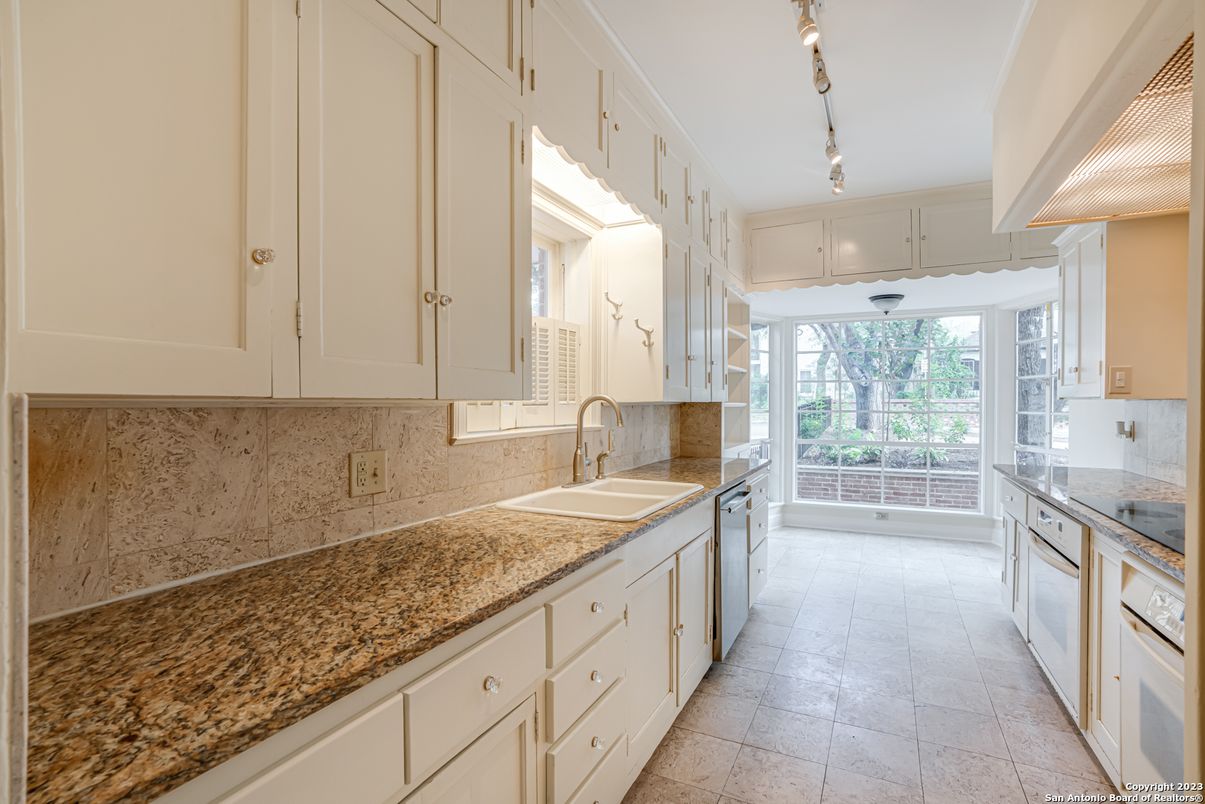 Interior, Kitchen