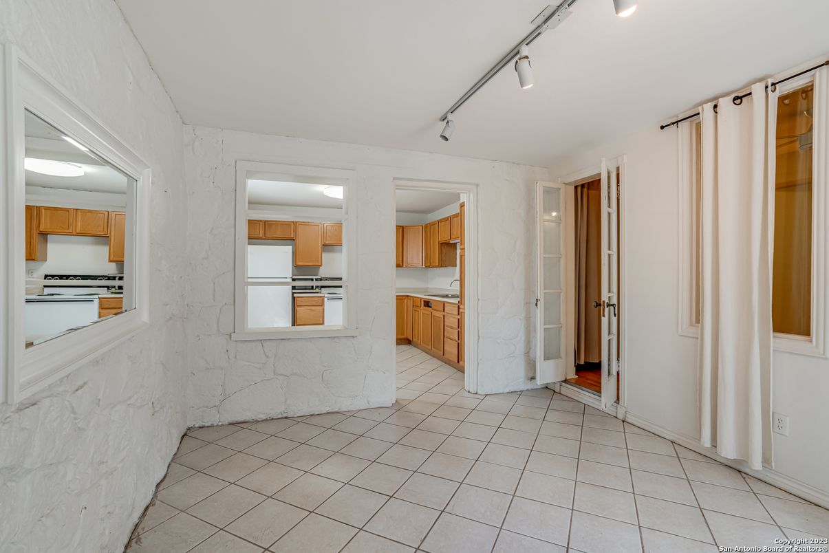 Interior, Kitchen, Marble Walls
