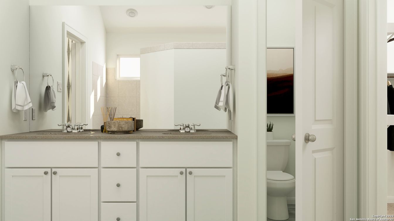 Bathroom, Dual Sink Vanities, Interior