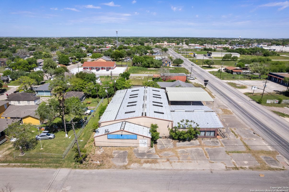 Exterior, Drone