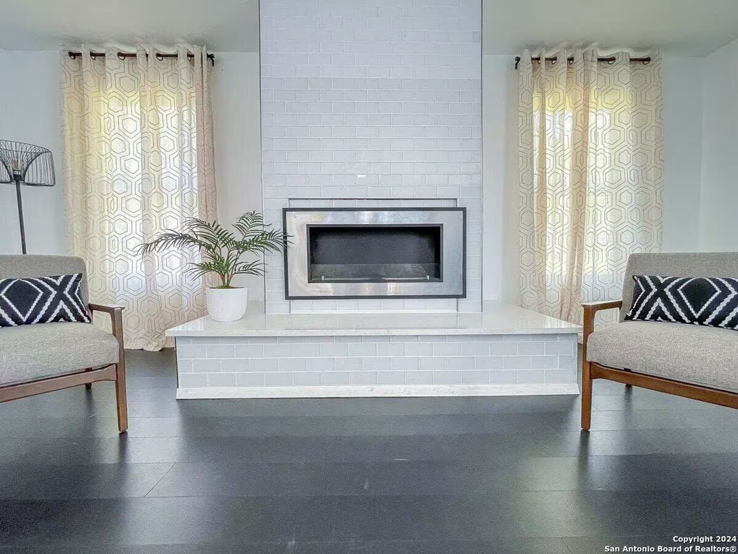 Fireplace, Interior