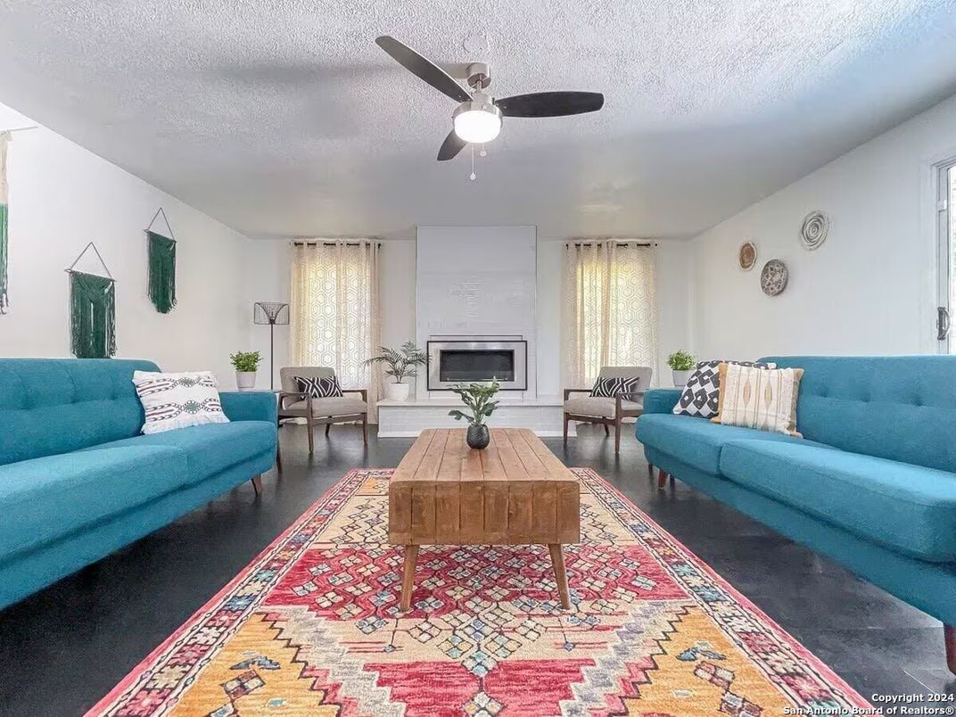 Interior, Living room