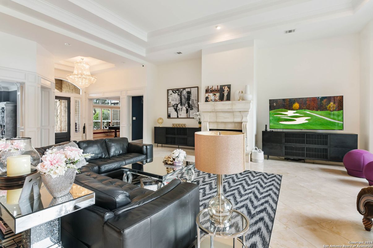 Chandelier, Fireplace, Interior, Living room, Recessed Lighting