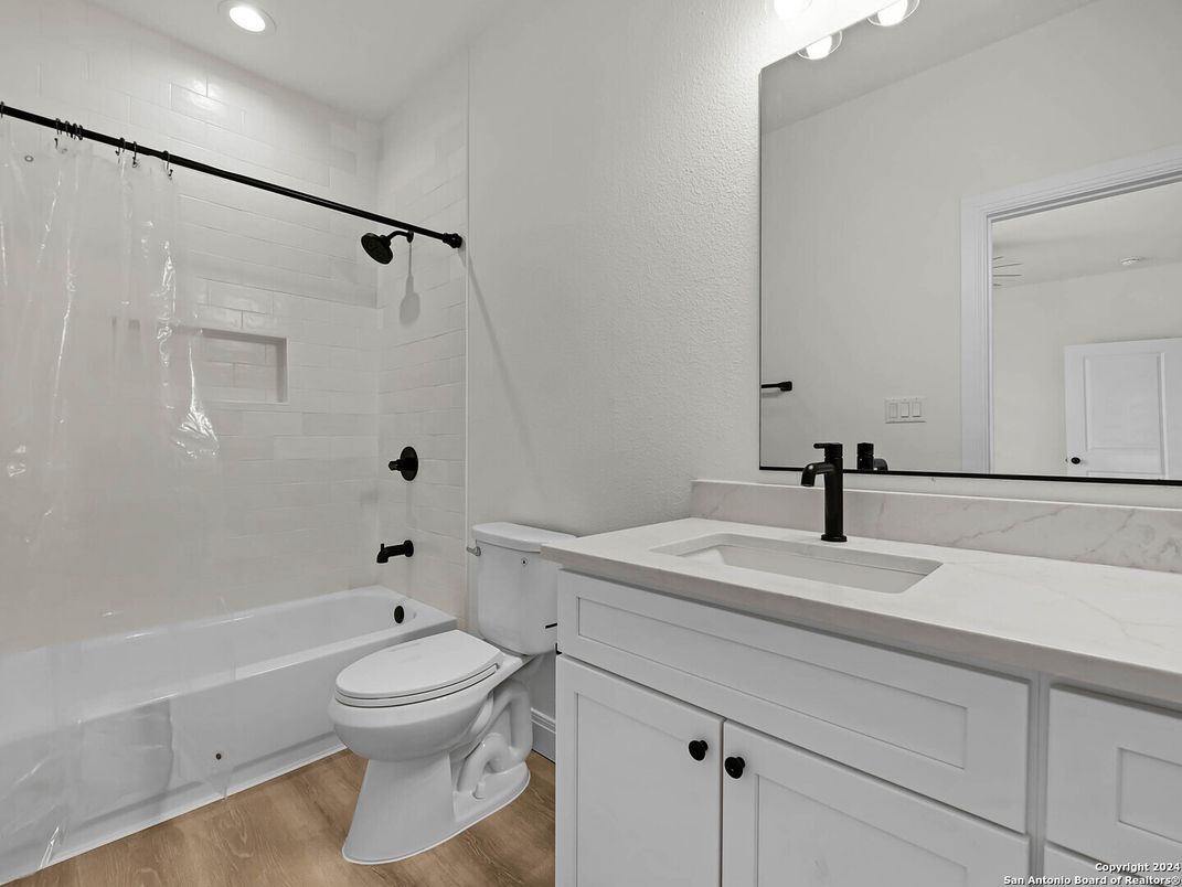 Bathroom, Interior, Recessed Lighting, Wood Texture Flooring