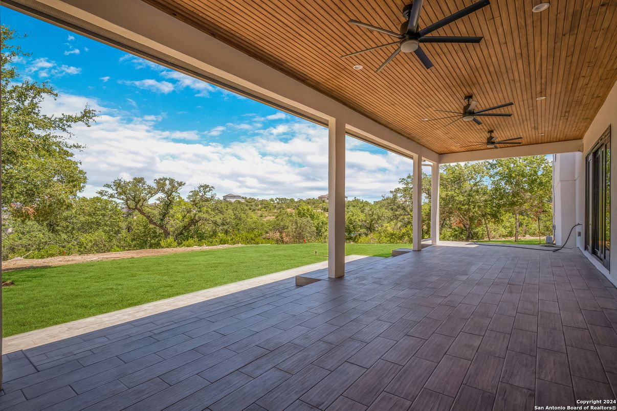 Backyard, Exterior